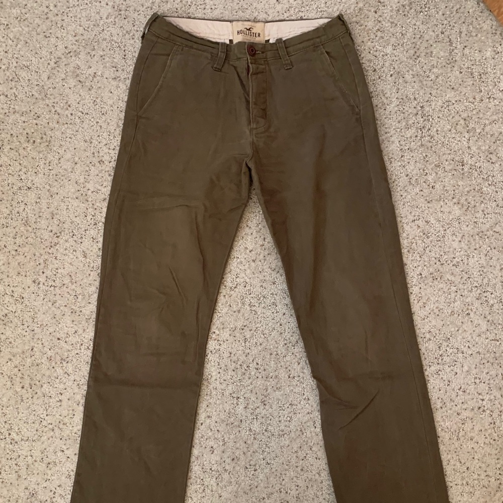 Hollister Men’s Khakis
